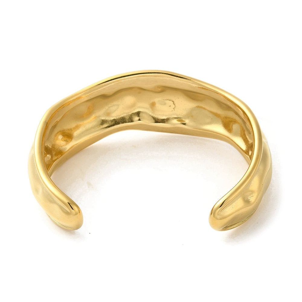 Brazalete texturizado de acero