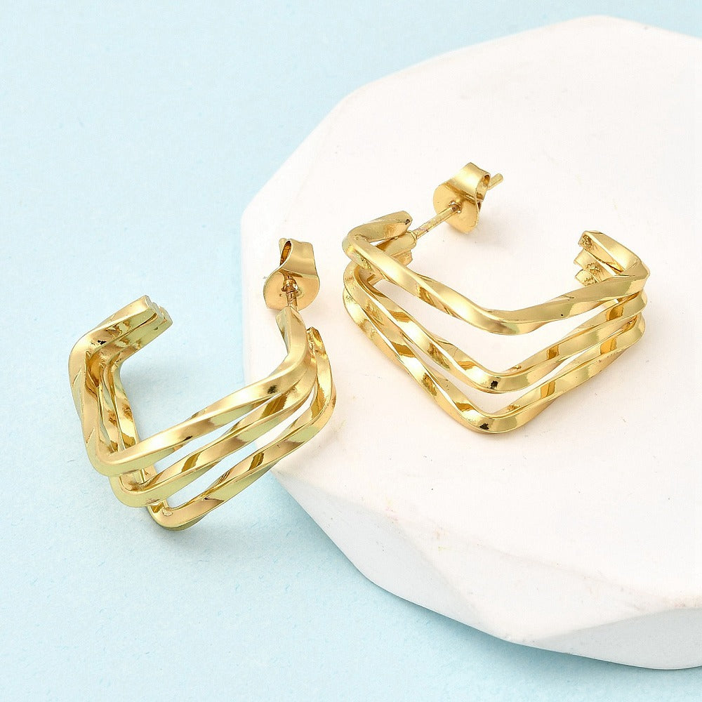 Aretes de acero triple cuadrado