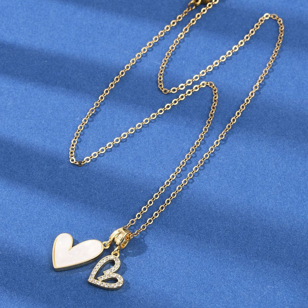 Cadena con dijes de Corazón