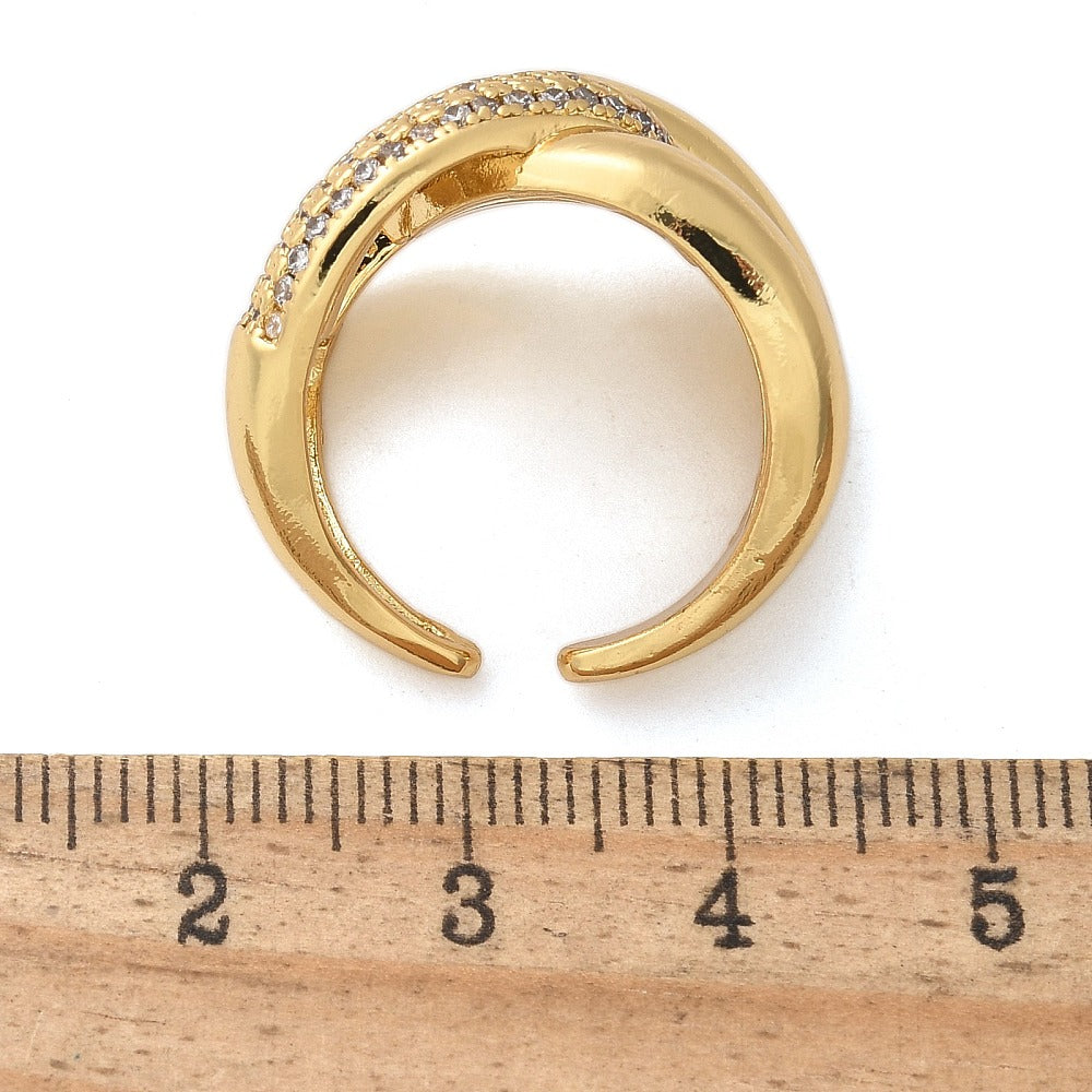 Anillo de eslabón con circonita cúbica