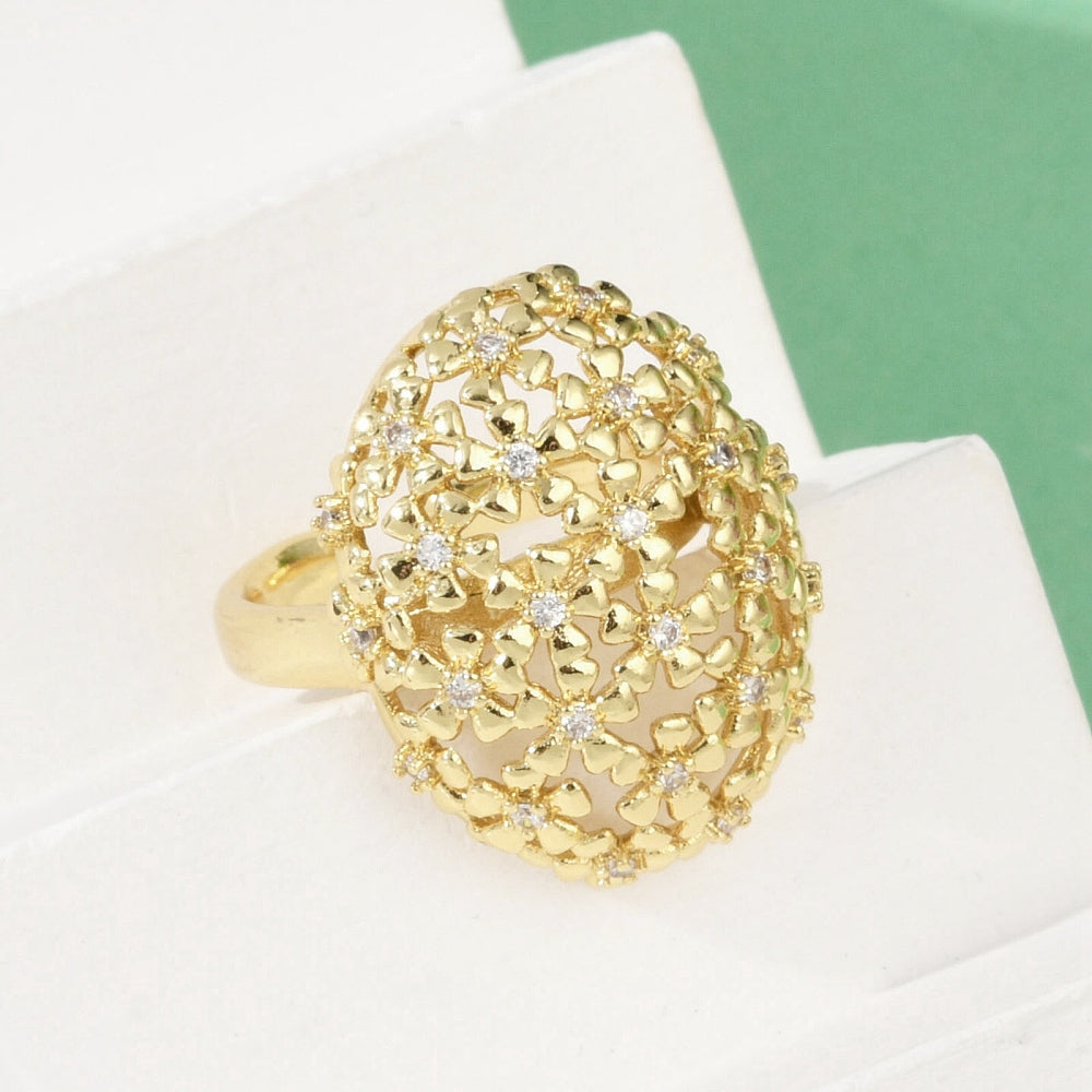 Anillo ajustable ovalado con flores