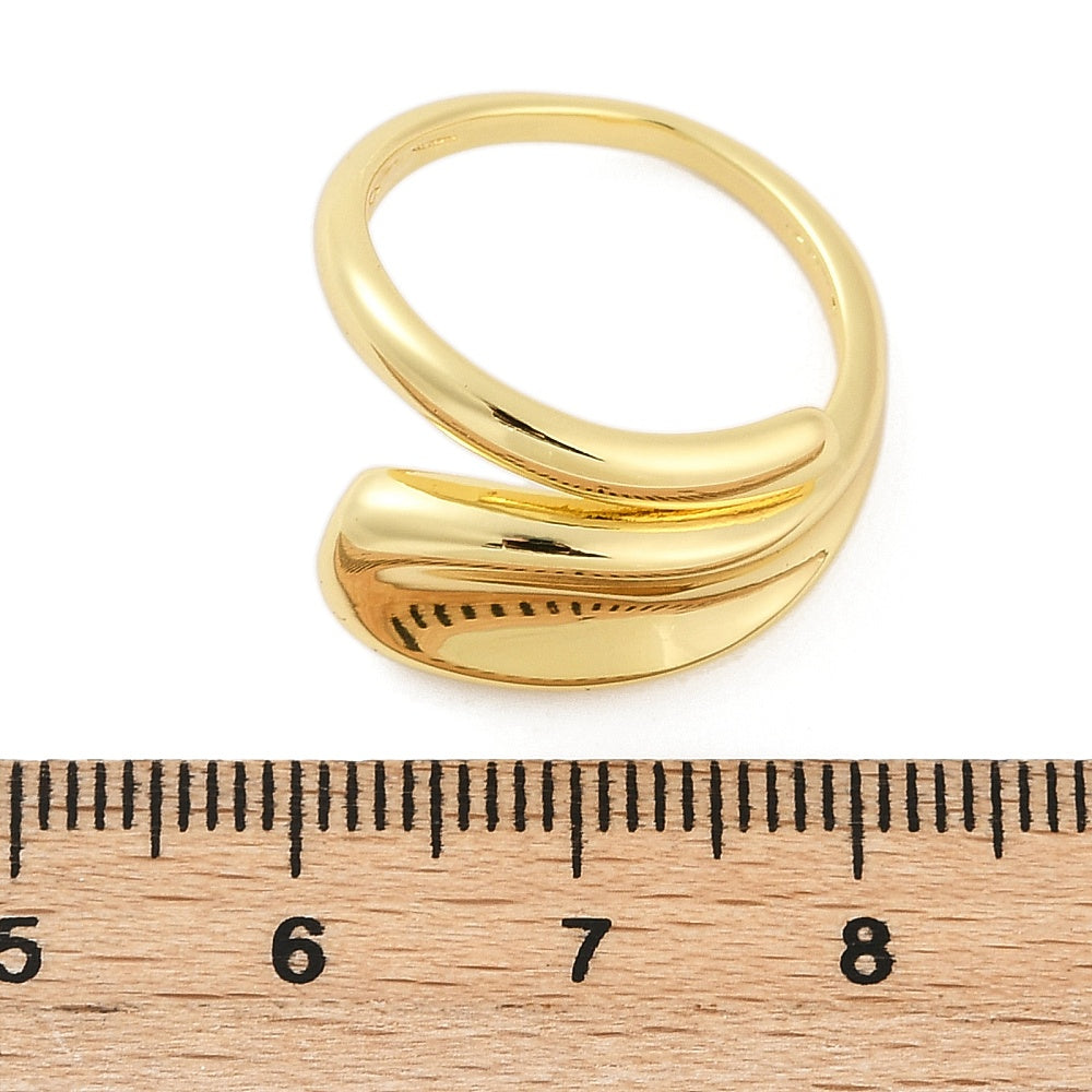 Anillo con forma de lágrima