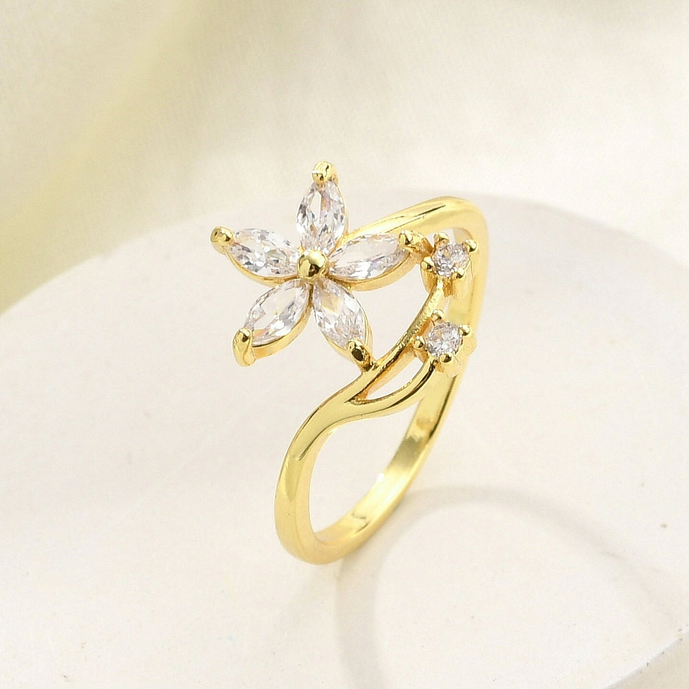 Anillo flor circonita cúbica